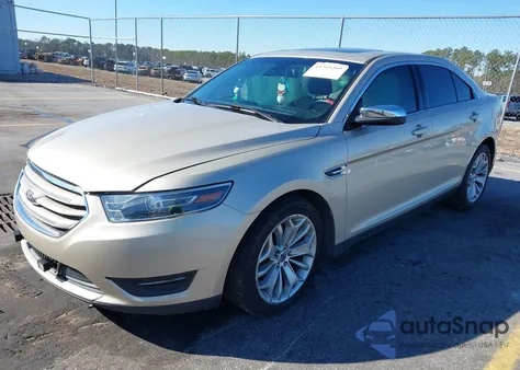 2018 Ford Taurus Limited z USA, uszkodzony, nr VIN 1FAHP2F82JG100848